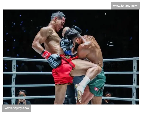 西堤猜对决苏波邦巅峰之战引爆泰拳世界关注荣耀与技术的终极较量